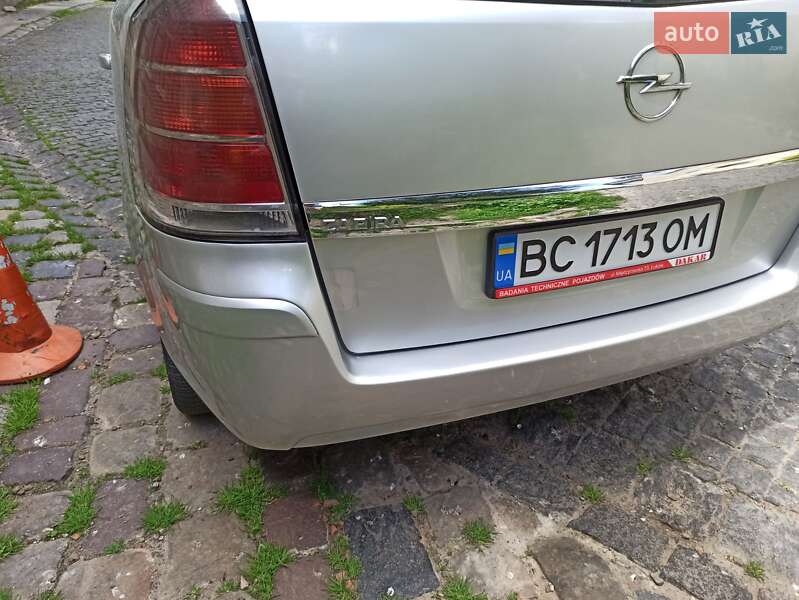 Мінівен Opel Zafira 2006 в Львові