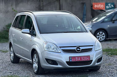 Минивэн Opel Zafira 2008 в Виннице