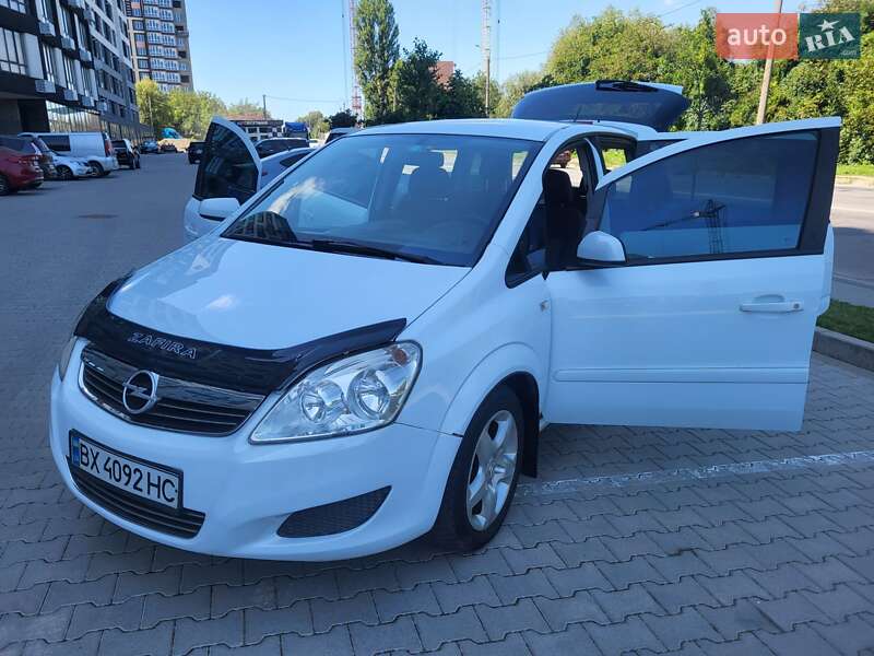 Мінівен Opel Zafira 2008 в Хмельницькому