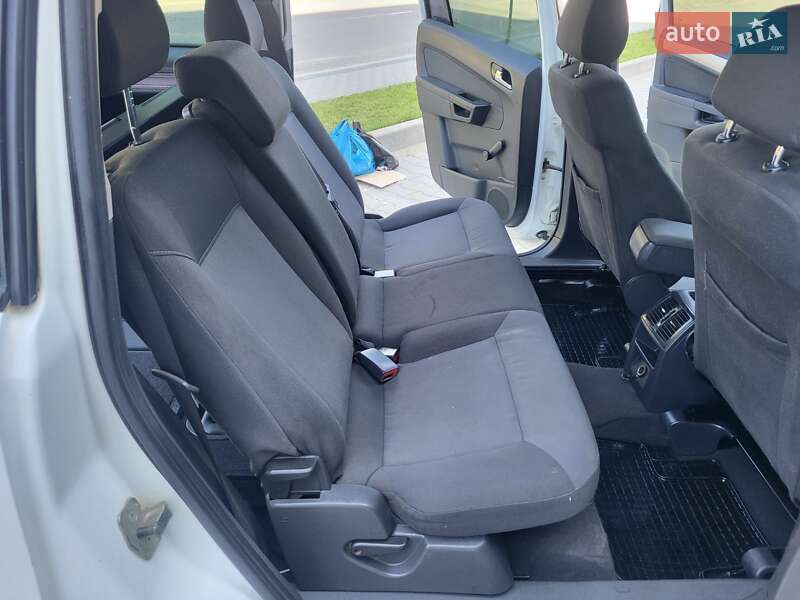 Мінівен Opel Zafira 2008 в Хмельницькому
