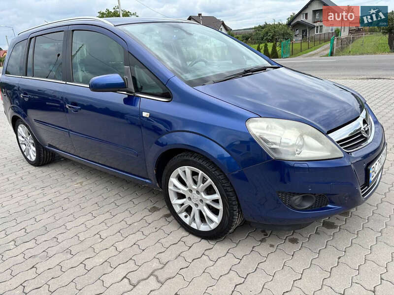 Минивэн Opel Zafira 2009 в Львове