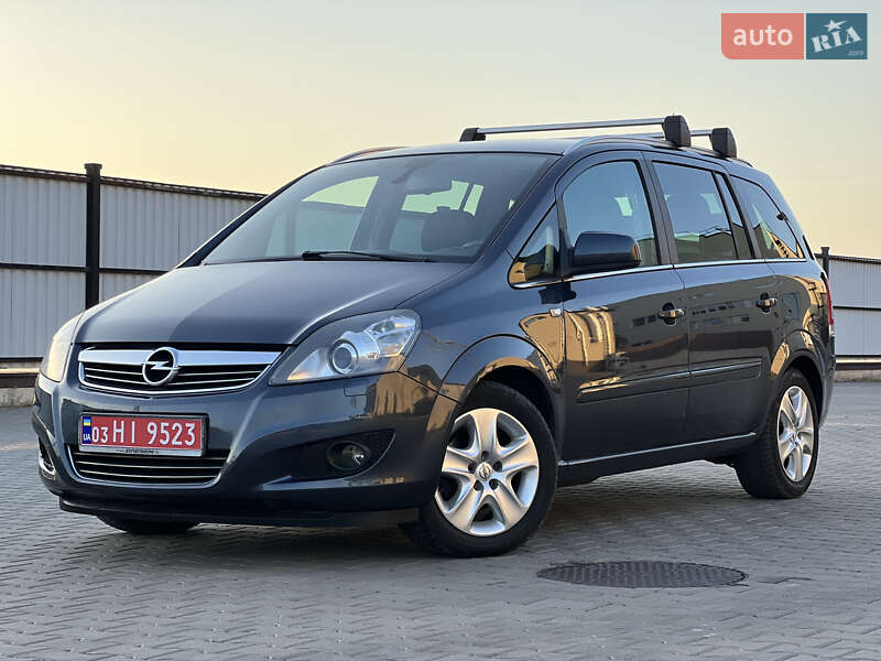 Opel Zafira 2010