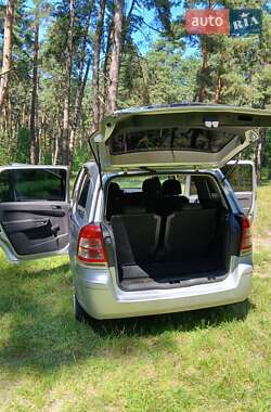 Минивэн Opel Zafira 2008 в Львове