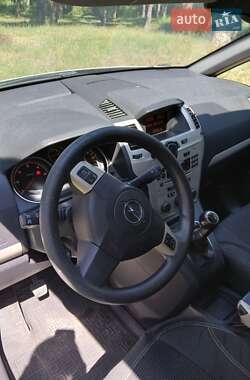 Минивэн Opel Zafira 2008 в Львове