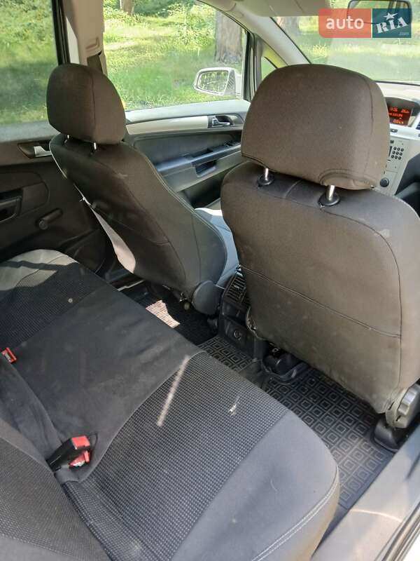 Мінівен Opel Zafira 2008 в Львові