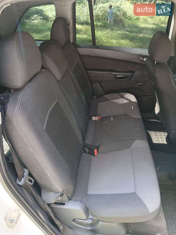 Мінівен Opel Zafira 2008 в Львові