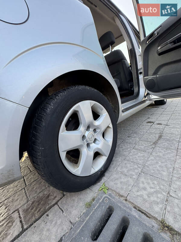 Мінівен Opel Zafira 2014 в Дрогобичі