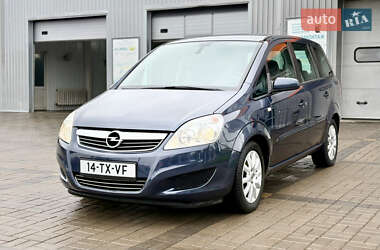 Минивэн Opel Zafira 2009 в Староконстантинове