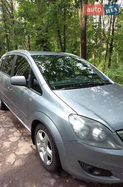 Минивэн Opel Zafira 2009 в Теплике