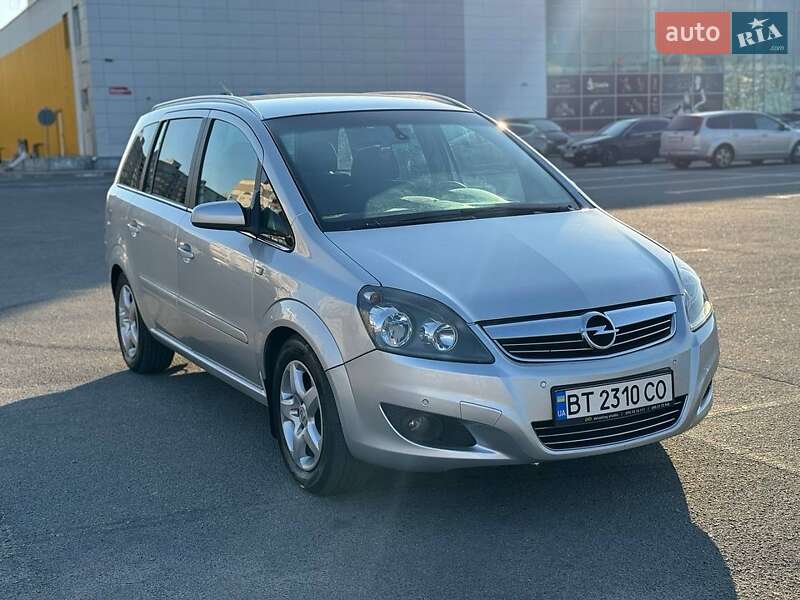 Мінівен Opel Zafira 2008 в Запоріжжі фото 3 Мінівен Opel Zafira 2008 в Запоріжжі