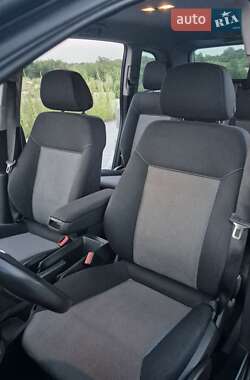 Мінівен Opel Zafira 2011 в 