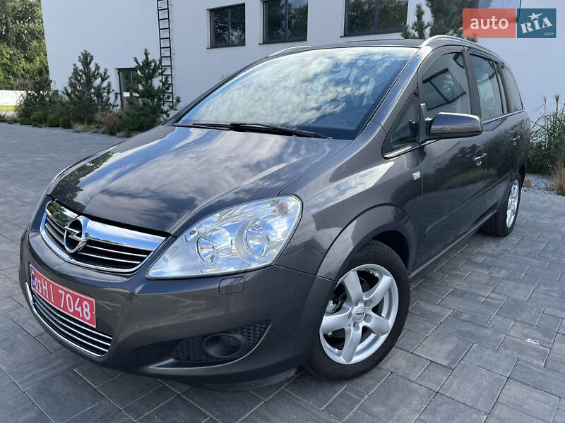 Opel Zafira 2008
