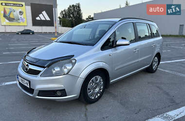 Мінівен Opel Zafira 2005 в Полтаві