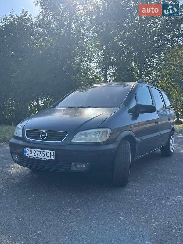 Opel Zafira 2002