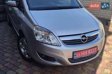 Мінівен Opel Zafira 2008 в Рівному