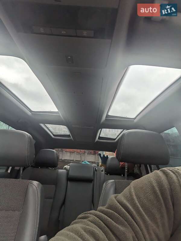 Минивэн Opel Zafira 2010 в Львове