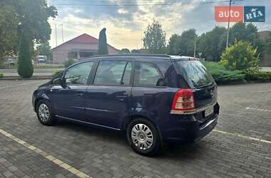 Минивэн Opel Zafira 2007 в Берегово