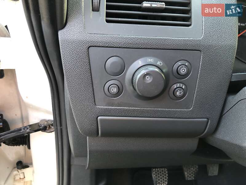 Мінівен Opel Zafira 2009 в Липовці