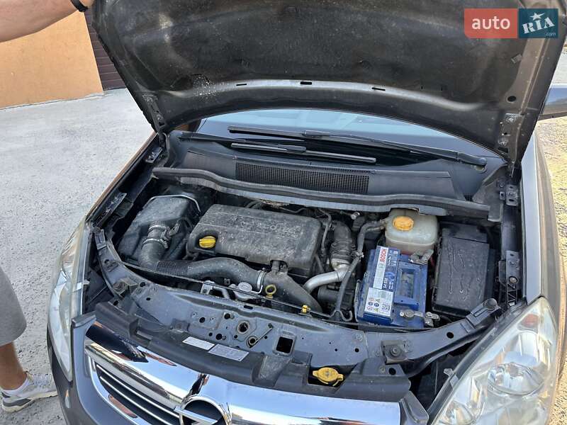 Минивэн Opel Zafira 2008 в Коломые