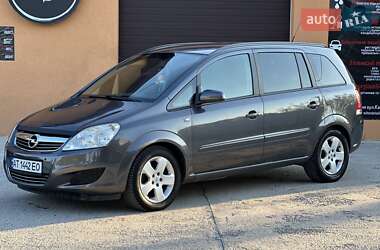 Минивэн Opel Zafira 2008 в Коломые