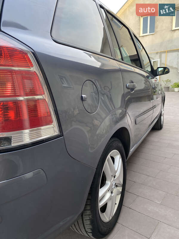 Мінівен Opel Zafira 2007 в Куликові