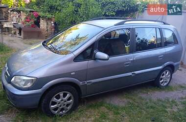 Минивэн Opel Zafira 2004 в 