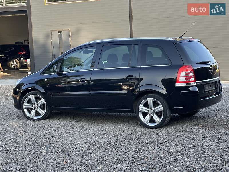 Минивэн Opel Zafira 2009 в Коростене фото 23 Минивэн Opel Zafira 2009 в Коростене
