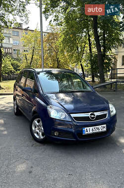 Мінівен Opel Zafira 2007 в Києві