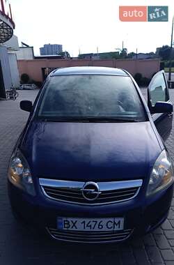 Мінівен Opel Zafira 2010 в Хмельницькому