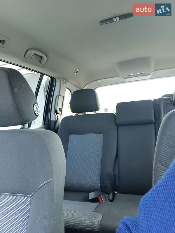 Минивэн Opel Zafira 2010 в Хмельницком