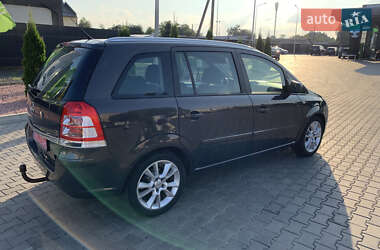 Минивэн Opel Zafira 2012 в 