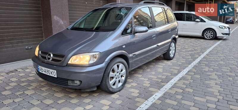 Мінівен Opel Zafira 2005 в Вінниці