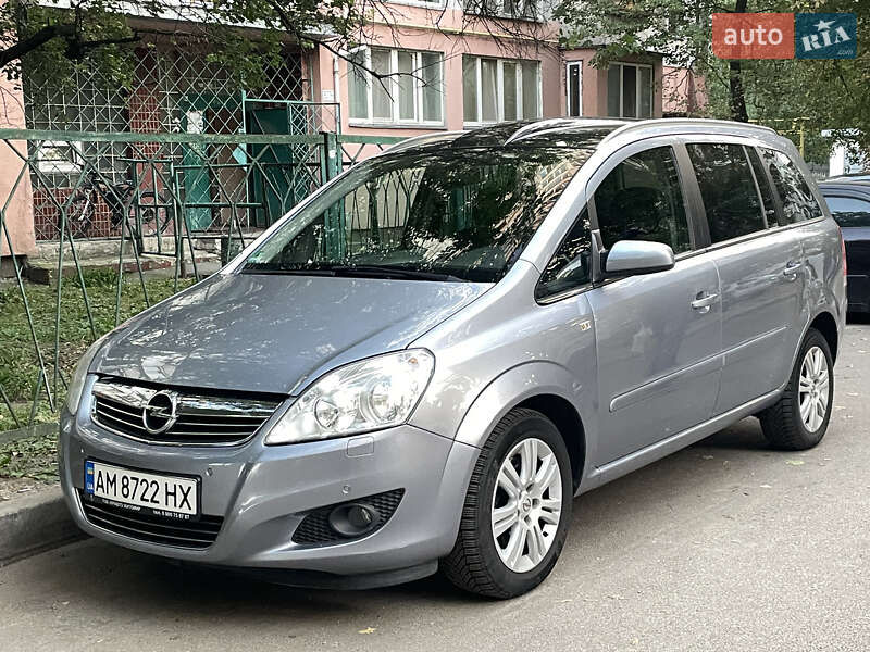 Opel Zafira 2008