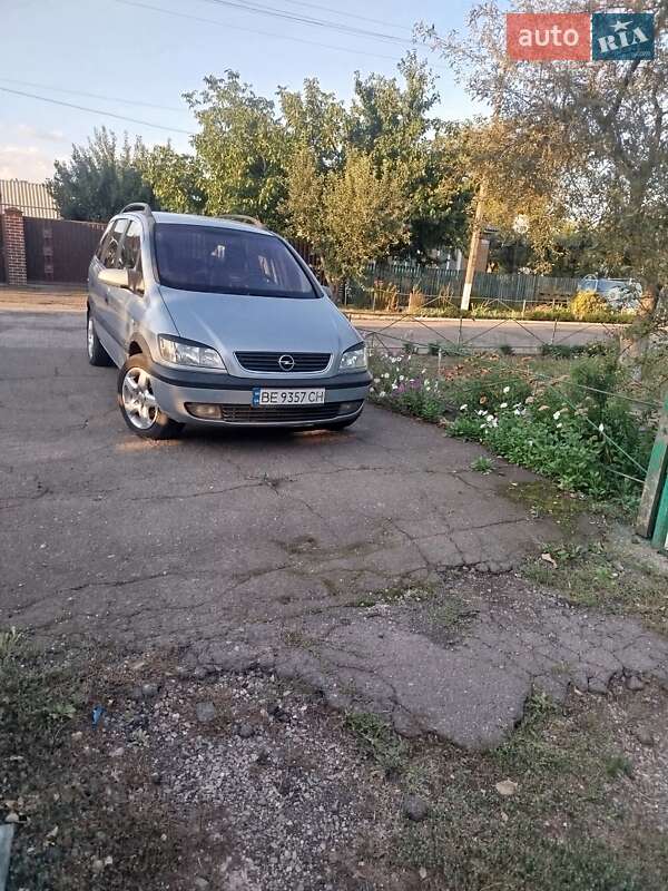 Мінівен Opel Zafira 2001 в Знам'янці фото 4 Мінівен Opel Zafira 2001 в Знам'янці