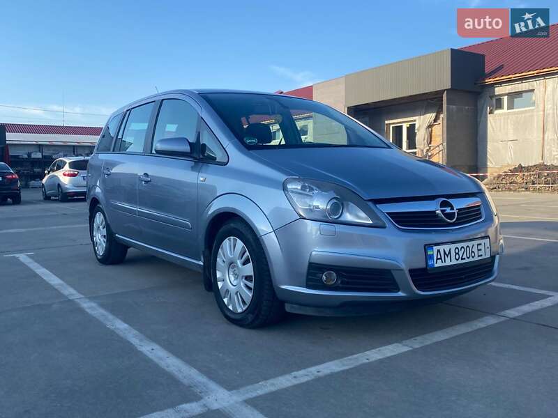 Opel Zafira 2008
