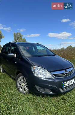 Мінівен Opel Zafira 2008 в Мені