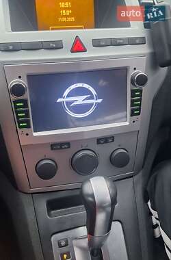 Мінівен Opel Zafira 2009 в Тернополі