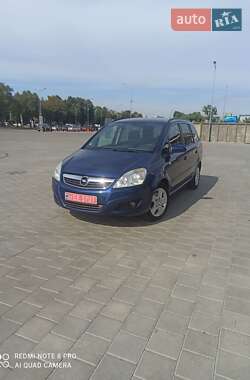 Минивэн Opel Zafira 2009 в Черкассах