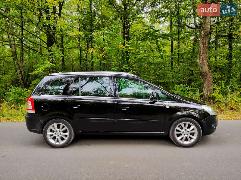Мінівен Opel Zafira 2008 в Богородчанах