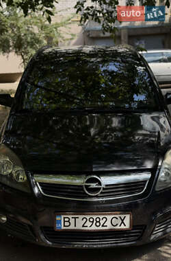 Минивэн Opel Zafira 2005 в Николаеве