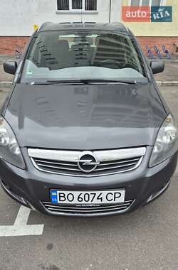 Минивэн Opel Zafira 2011 в Тернополе