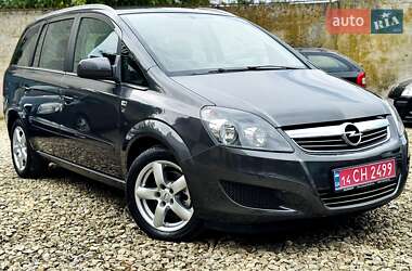 Мінівен Opel Zafira 2010 в Стрию