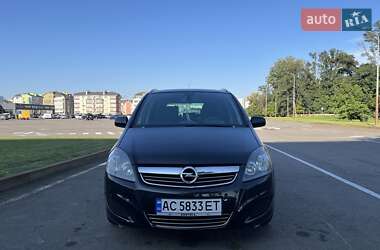 Мінівен Opel Zafira 2012 в Києві