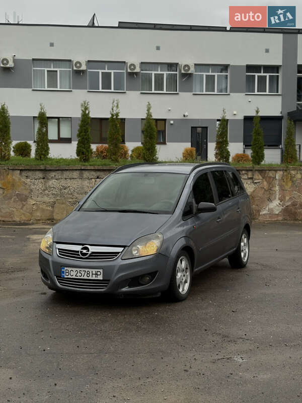 Opel Zafira 2005