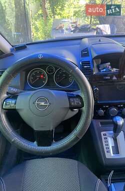 Мінівен Opel Zafira 2010 в Василькові