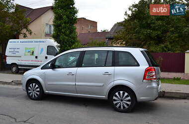 Минивэн Opel Zafira 2009 в 