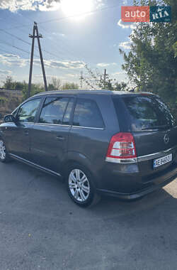 Мінівен Opel Zafira 2010 в 