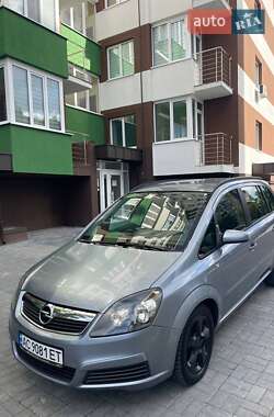 Минивэн Opel Zafira 2005 в Здолбунове