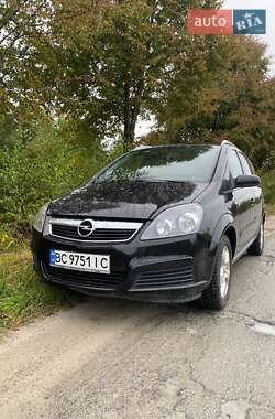 Минивэн Opel Zafira 2006 в Дрогобыче