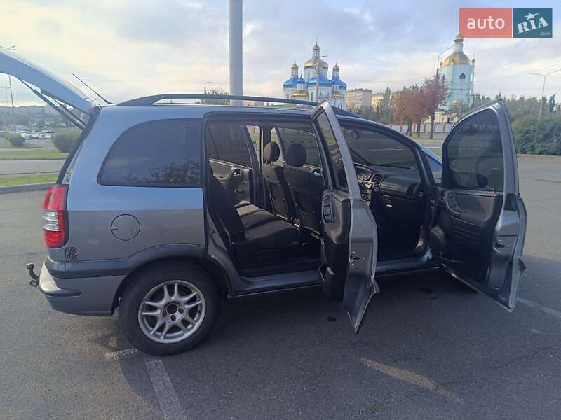 Минивэн Opel Zafira 2003 в Кривом Роге фото 20 Минивэн Opel Zafira 2003 в Кривом Роге